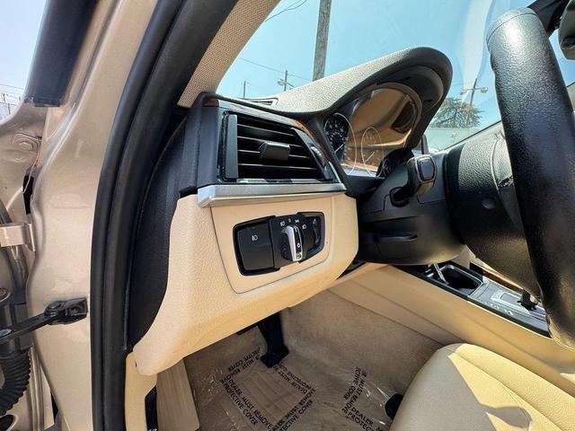 Photo of 2015 Gold BMW 320