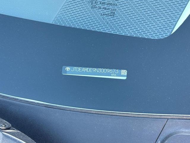 Photo of 2022 White Toyota Corolla Hybrid
