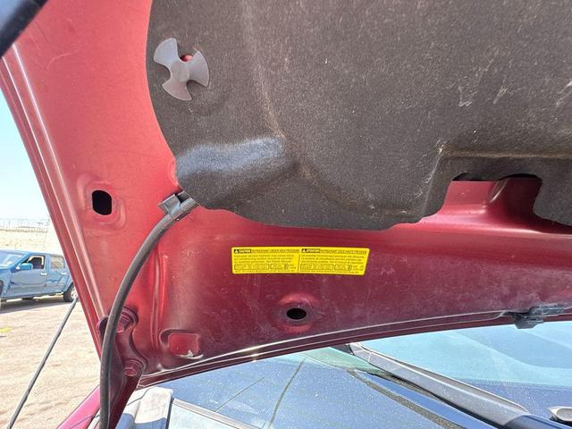 Photo of 2013 Salsa Red Pearl Toyota Sienna