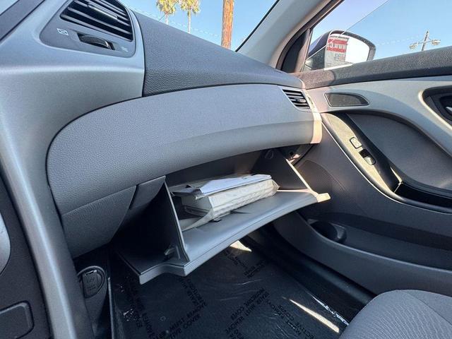 Photo of 2015 Shale Gray Metallic Hyundai ELANTRA