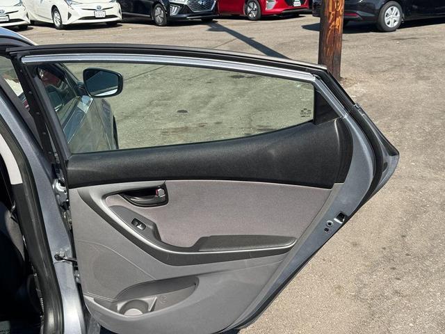 Photo of 2015 Shale Gray Metallic Hyundai ELANTRA