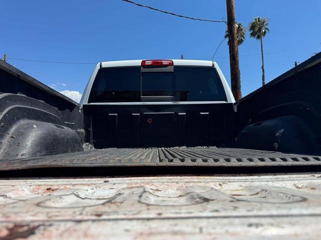 Photo of 2016 Bright White Clearcoat RAM 1500