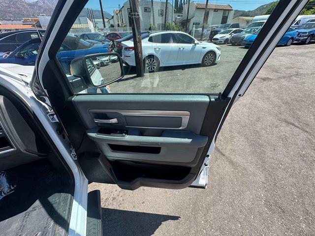 Photo of 2016 Bright White Clearcoat RAM 1500