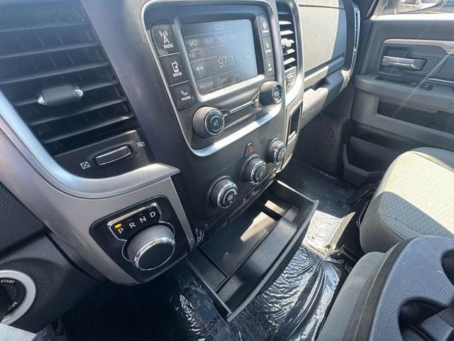 Photo of 2016 Bright White Clearcoat RAM 1500