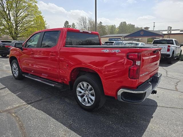 Photo of 2022 Red Hot Chevrolet Silverado 1500