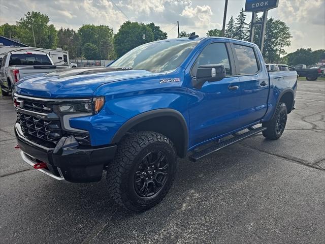 Photo of 2022 Glacier Blue Metallic Chevrolet Silverado 1500