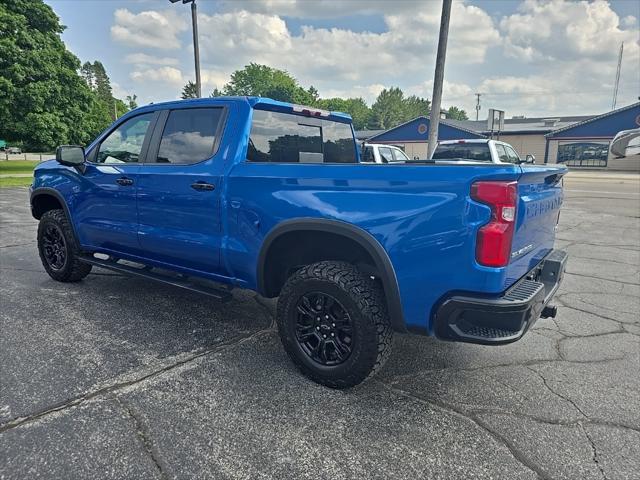 Photo of 2022 Glacier Blue Metallic Chevrolet Silverado 1500