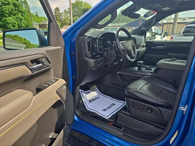 Photo of 2022 Glacier Blue Metallic Chevrolet Silverado 1500