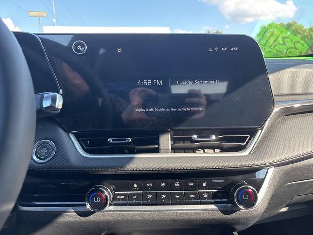 Photo of 2026 Summit White Chevrolet Equinox