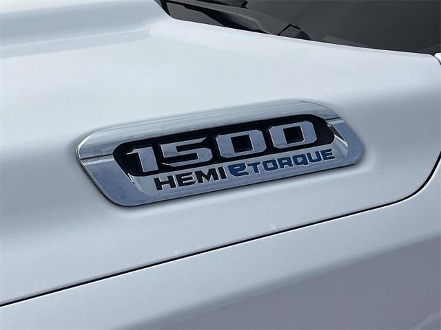 Photo of 2024 Bright White Clearcoat RAM 1500