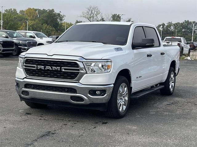 Photo of 2024 Bright White Clearcoat RAM 1500