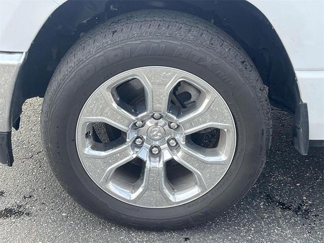 Photo of 2024 Bright White Clearcoat RAM 1500