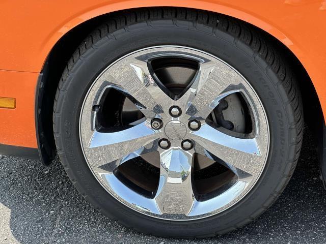 Photo of 2014 Header Orange Clearcoat Dodge Challenger