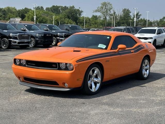 Photo of 2014 Header Orange Clearcoat Dodge Challenger