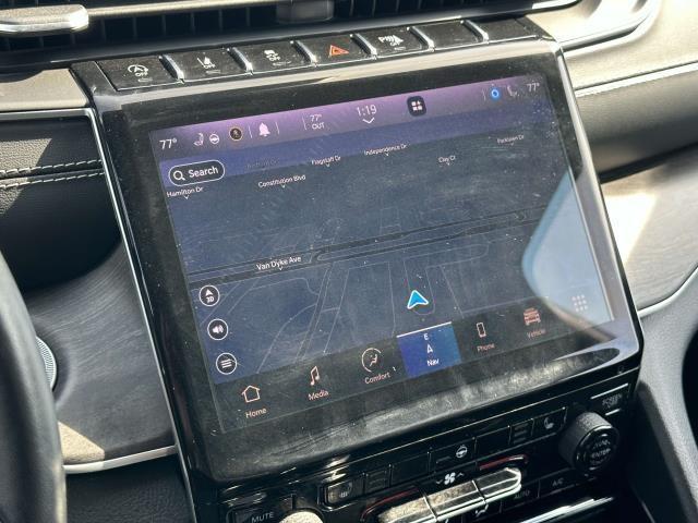 Photo of 2021 Velvet Red Pearlcoat Jeep Grand Cherokee L