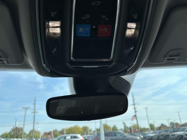 Photo of 2021 Velvet Red Pearlcoat Jeep Grand Cherokee L