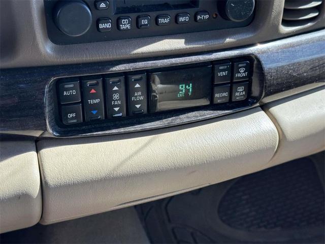 Photo of 2004 Crimson Pearl Buick LeSabre