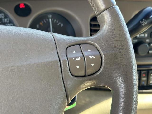 Photo of 2004 Crimson Pearl Buick LeSabre