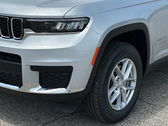 Photo of 2025 Silver Zynith Jeep Grand Cherokee L
