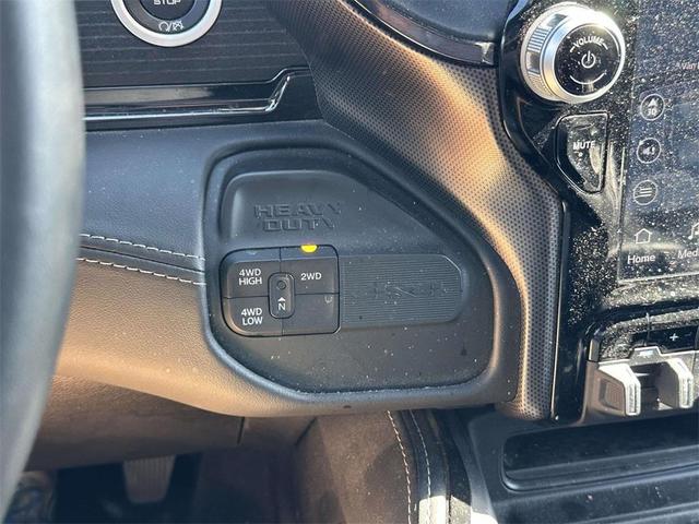 Photo of 2024 Diamond Black RAM 2500