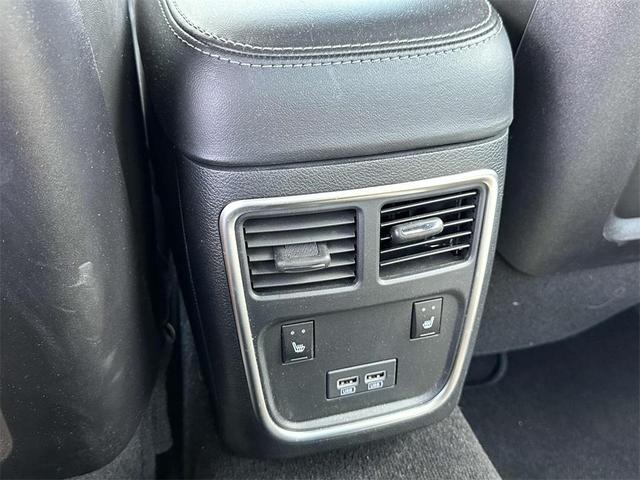 Photo of 2020 Pitch Black Clearcoat Dodge Charger