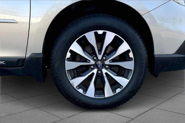 Photo of 2017 Tungsten Metallic Subaru Outback