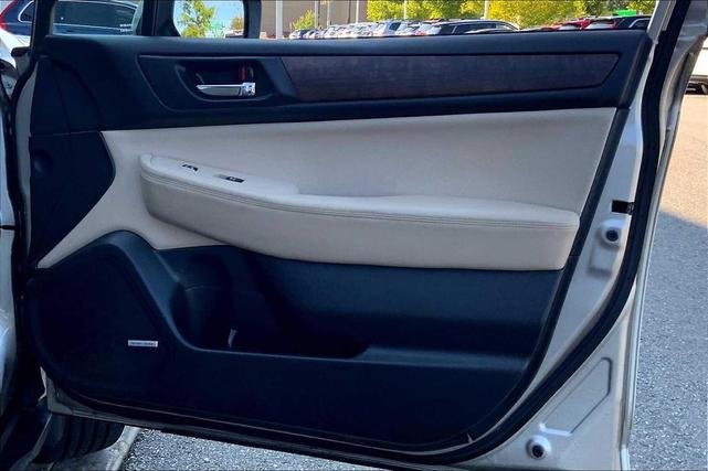 Photo of 2017 Tungsten Metallic Subaru Outback