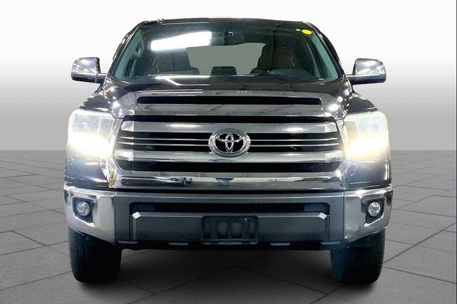 Photo of 2016 Midnight Black Metallic Toyota Tundra
