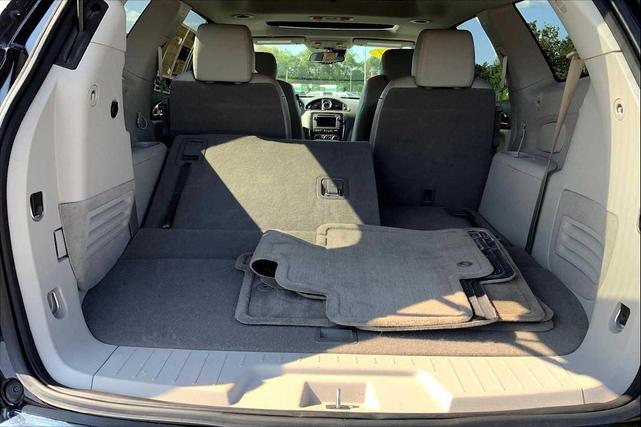 Photo of 2017 Ebony Twilight Metallic Buick Enclave