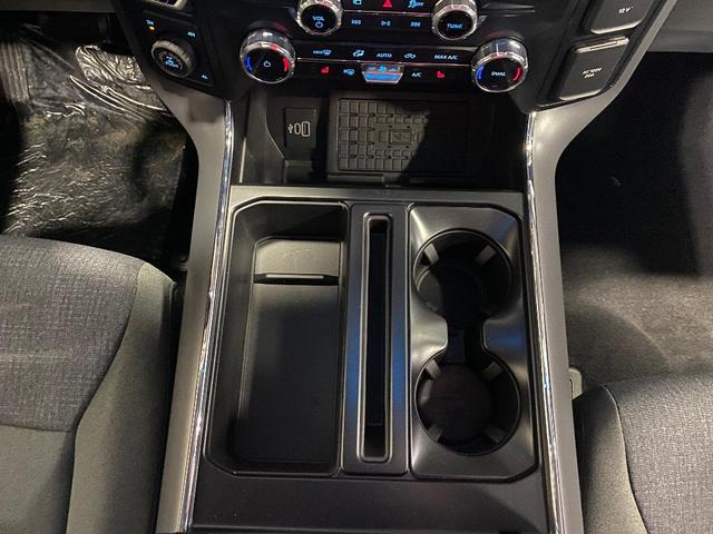 Photo of 2025 Oxford White Ford F-150
