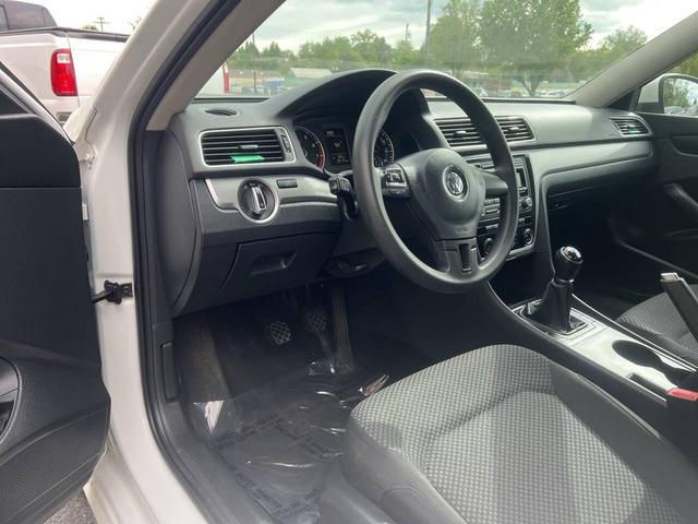 Photo of 2014 White Volkswagen Passat