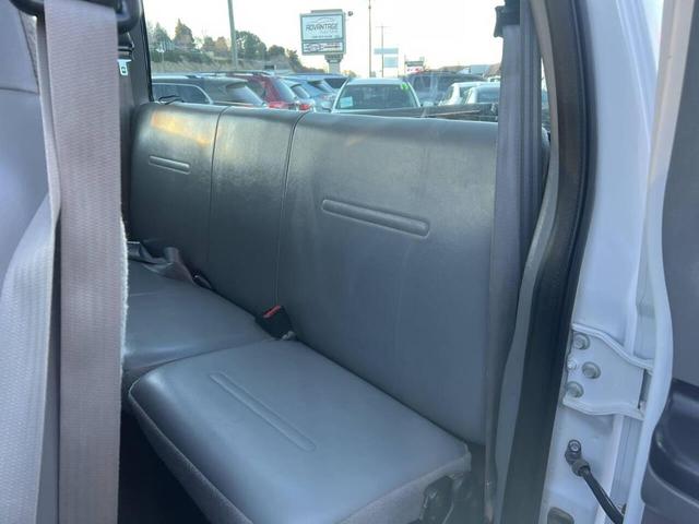 Photo of 2007 White Ford F-250