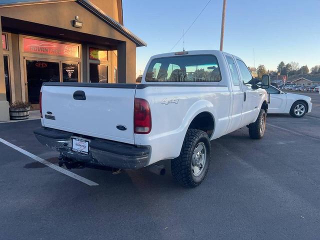 Photo of 2007 White Ford F-250