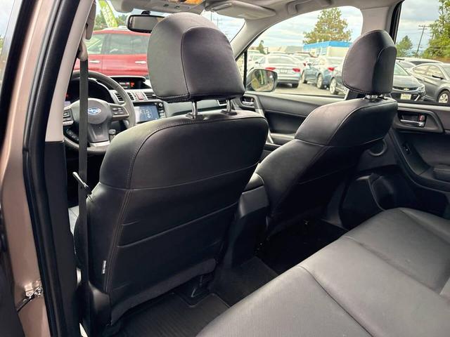 Photo of 2016 Burnished Bronze Metallic Subaru Forester
