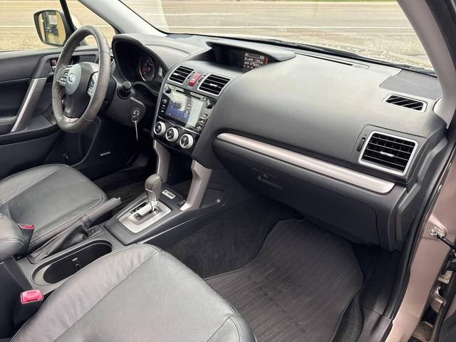 Photo of 2016 Burnished Bronze Metallic Subaru Forester