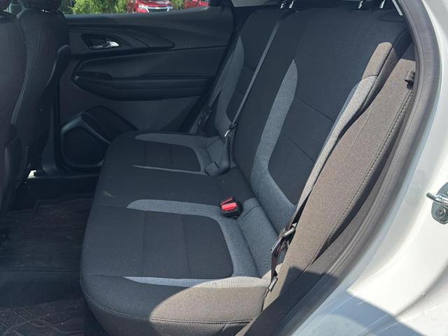 Photo of 2023 Summit White Chevrolet Trailblazer