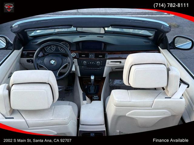 Photo of 2013 Blue BMW 328