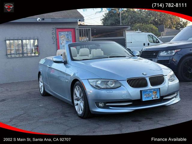 Photo of 2013 Blue BMW 328
