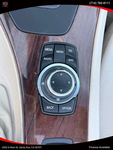 Photo of 2013 Blue BMW 328