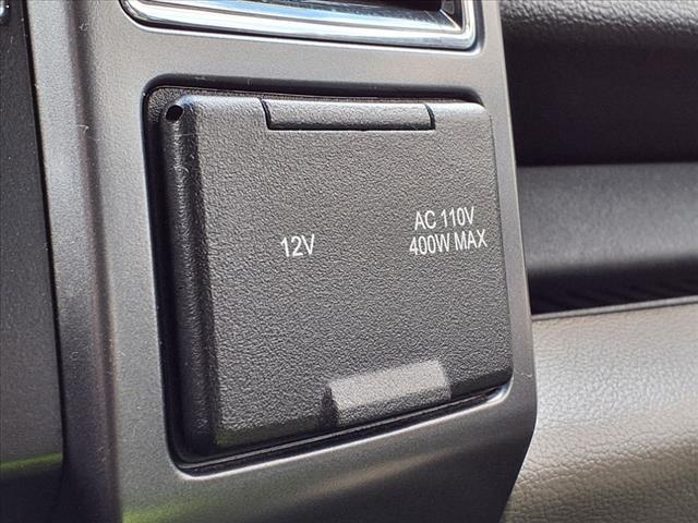 Photo of 2017 Oxford White Ford F-150