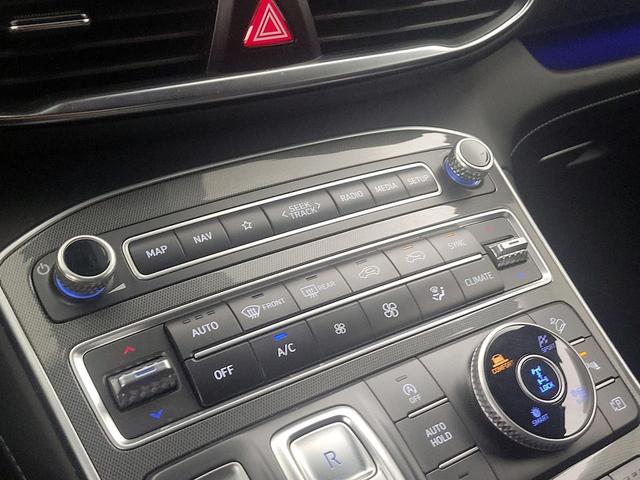 Photo of 2022 Blue Hyundai SANTA FE