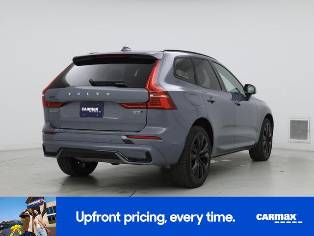 Photo of 2023 Gray Volvo XC60