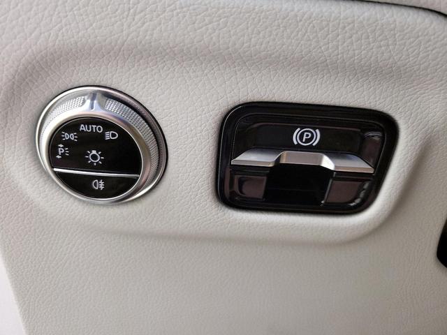 Photo of 2023 Gray Mercedes-Benz EQS 450+
