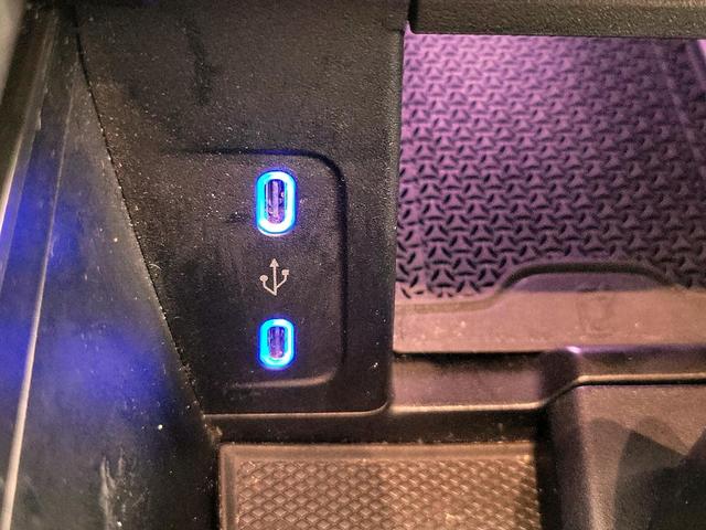 Photo of 2023 Gray Mercedes-Benz EQS 450+