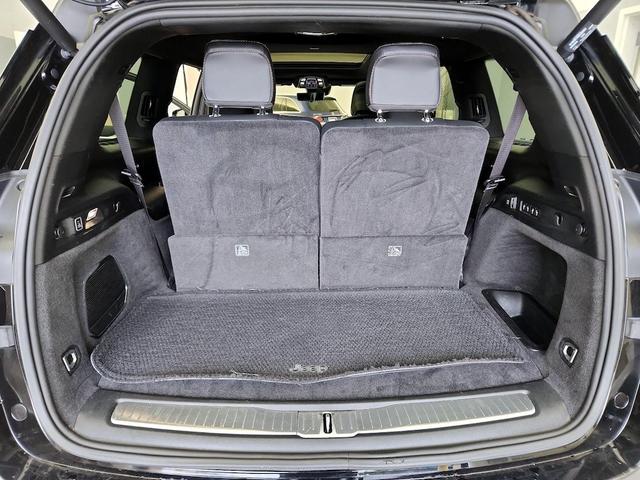 Photo of 2021 Black Jeep Grand Cherokee L