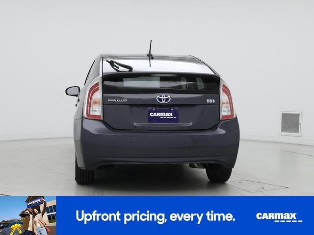 Photo of 2014 Gray Toyota Prius