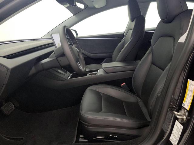 Photo of 2024 Gray Tesla Model 3