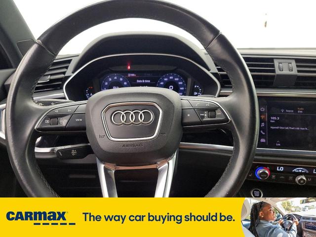 Photo of 2021 White Audi Q3