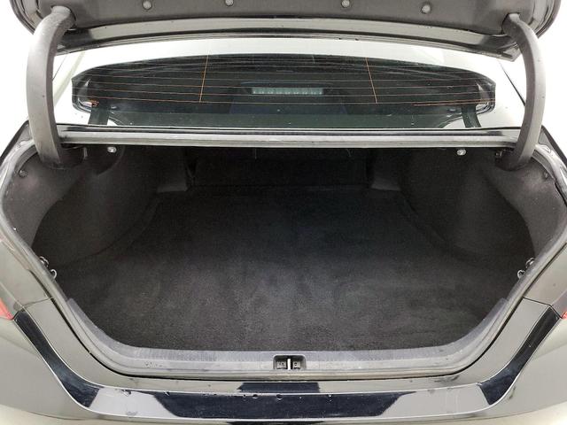 Photo of 2022 Black Toyota Camry