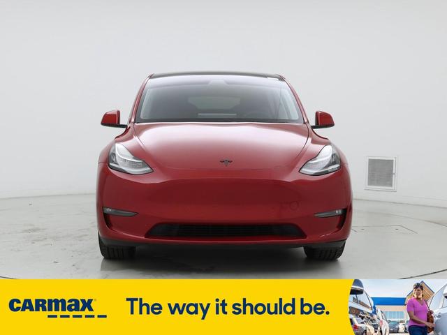 Photo of 2022 Red Tesla Model Y